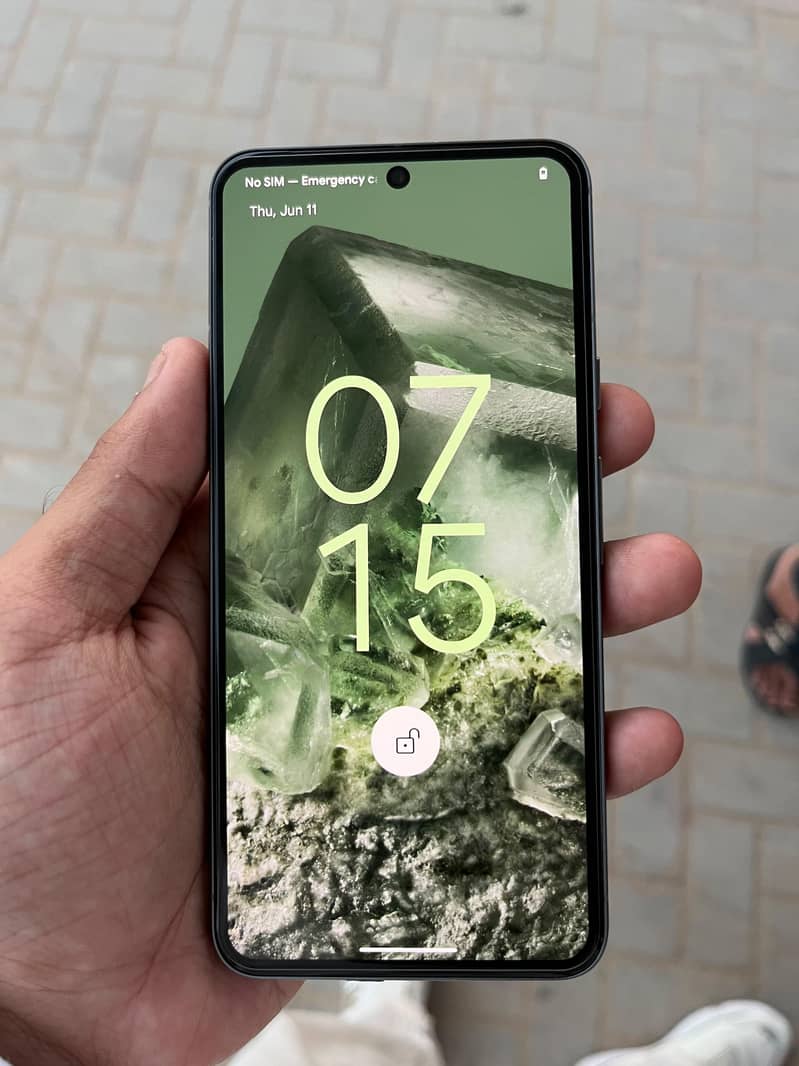 Google Pixel 8 1