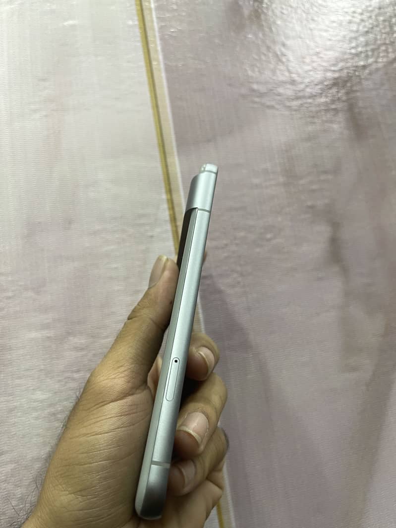 Google Pixel 8 1