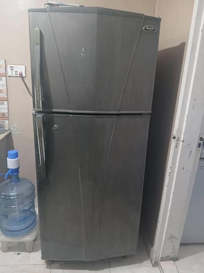 1x fridge and 1x deepfreezer for sale