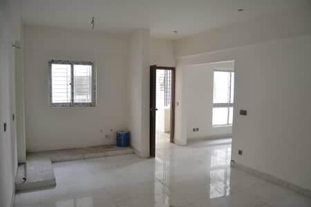 Main Khaliq-uz-zaman Road Brand New 2 Bed Apartment for Sale