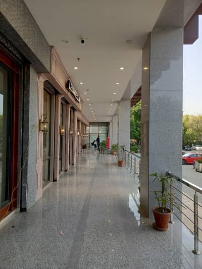 F-7 Markaz Ground Floor Shop Availabel For Rent Suitabel For Cloth Brands Internationel Food Chain