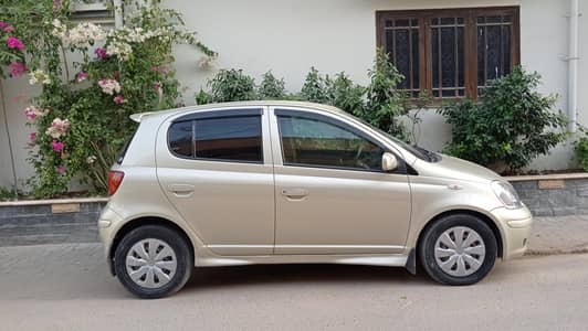 Toyota Vitz 2003