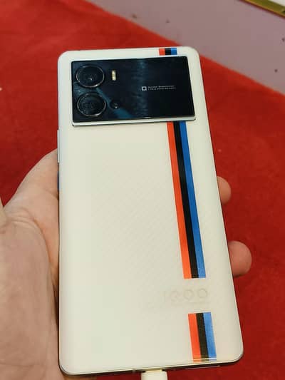 Vivo iQOO 9 Pro