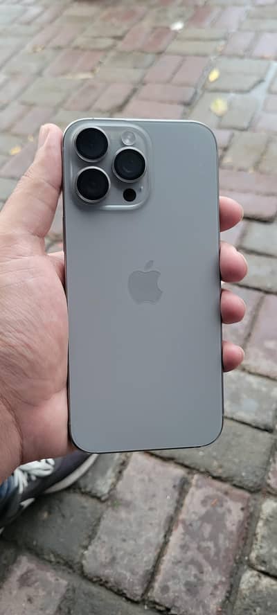 iPhone 16 pro max NON PTA JV LLA