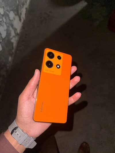 Infinix Note 30