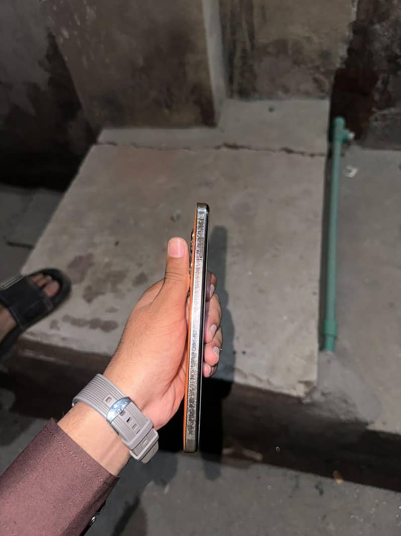 Infinix Note 30 2