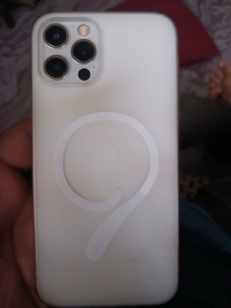 iPhone 12 Pro 0
