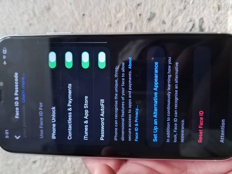 Apple iPhone 11 6
