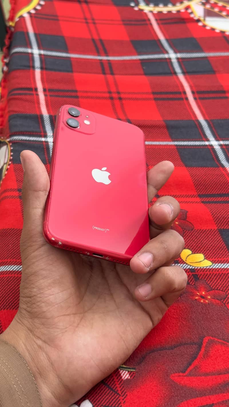 Apple iPhone 11 3