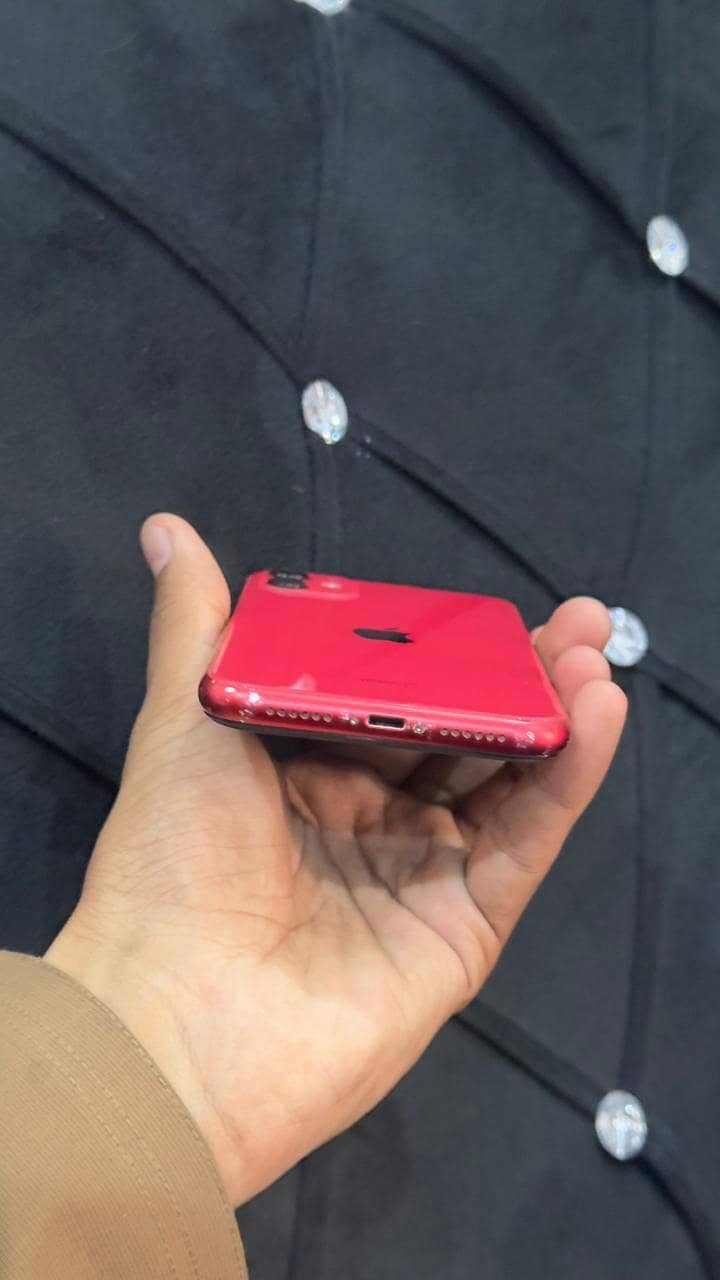 Apple iPhone 11 5