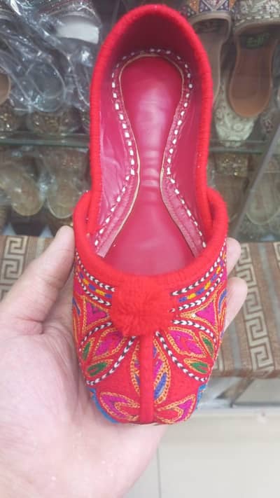 ladies khussa