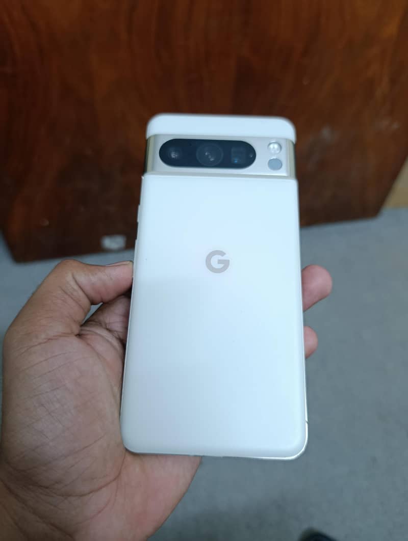 Google Pixel 8 Pro 0