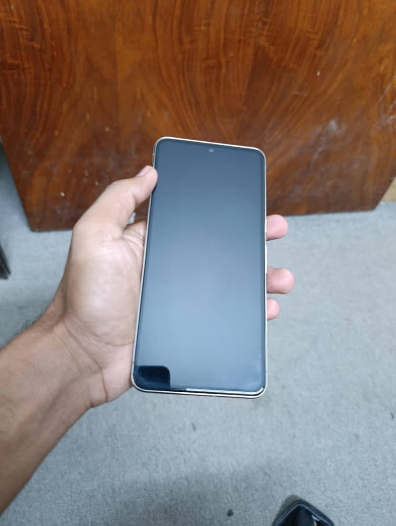 Google Pixel 8 Pro 1