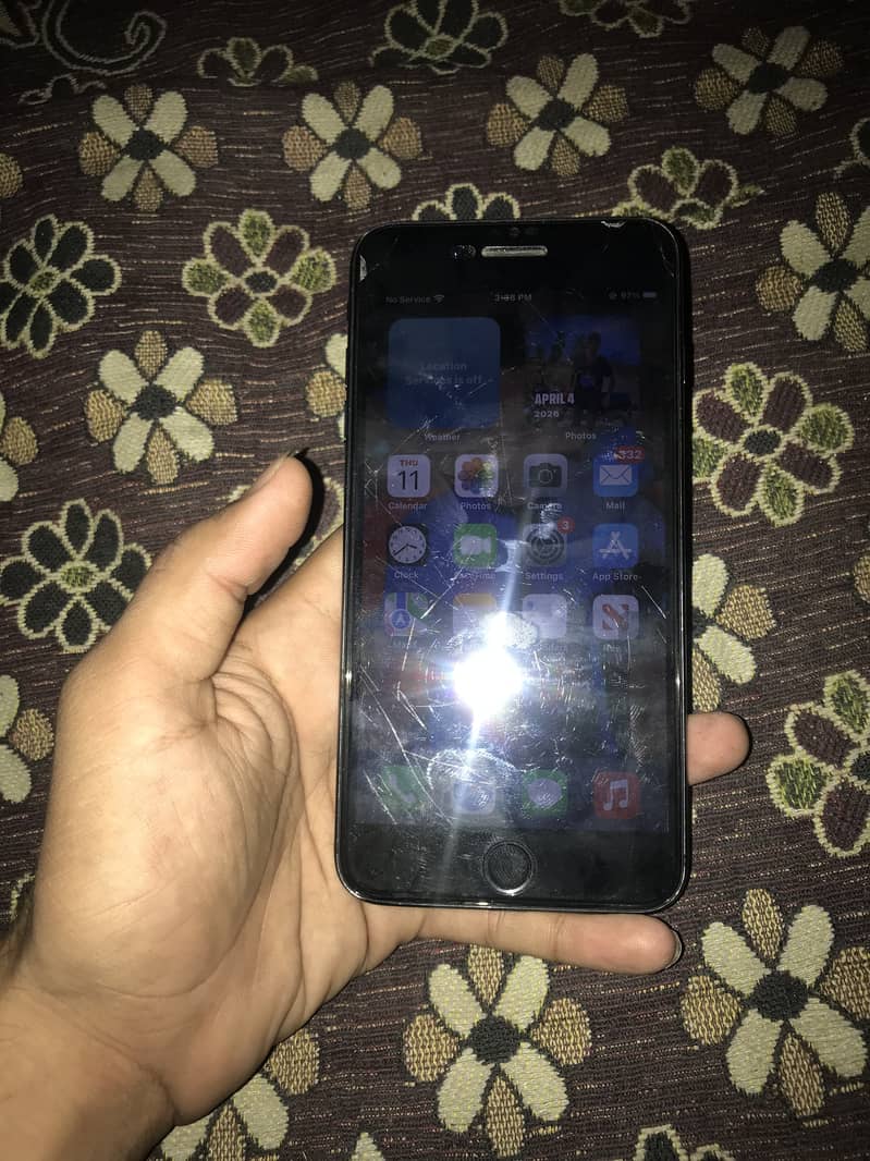 Apple iPhone 7 Plus 2
