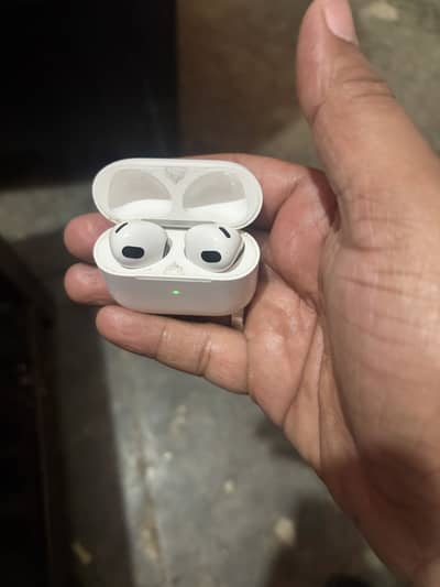 Apple earphone gen 3