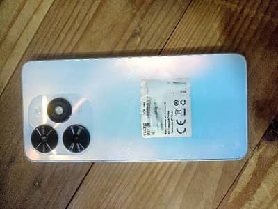 Tecno Spark Go 2024 /4+4/64 condition 10/10