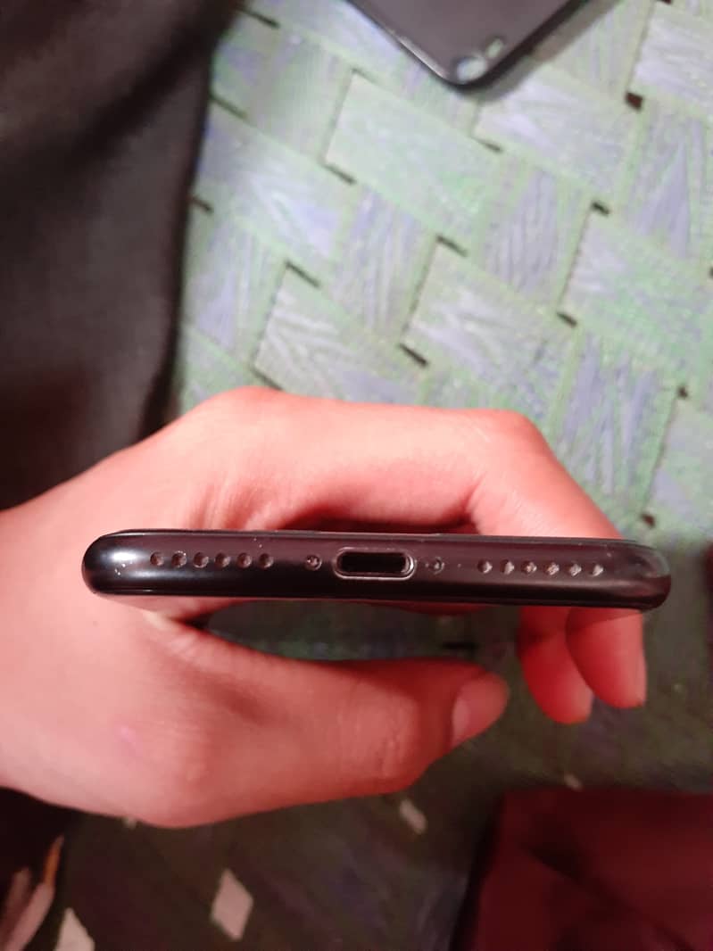 Apple iPhone SE 2