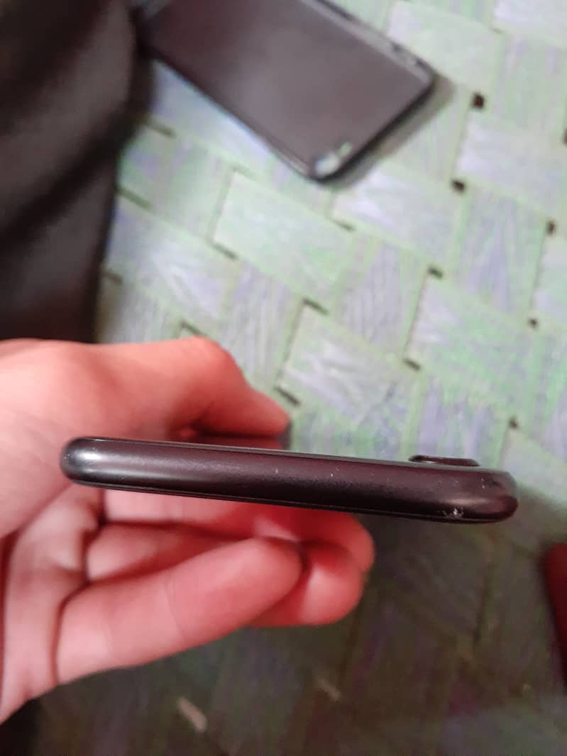 Apple iPhone SE 4