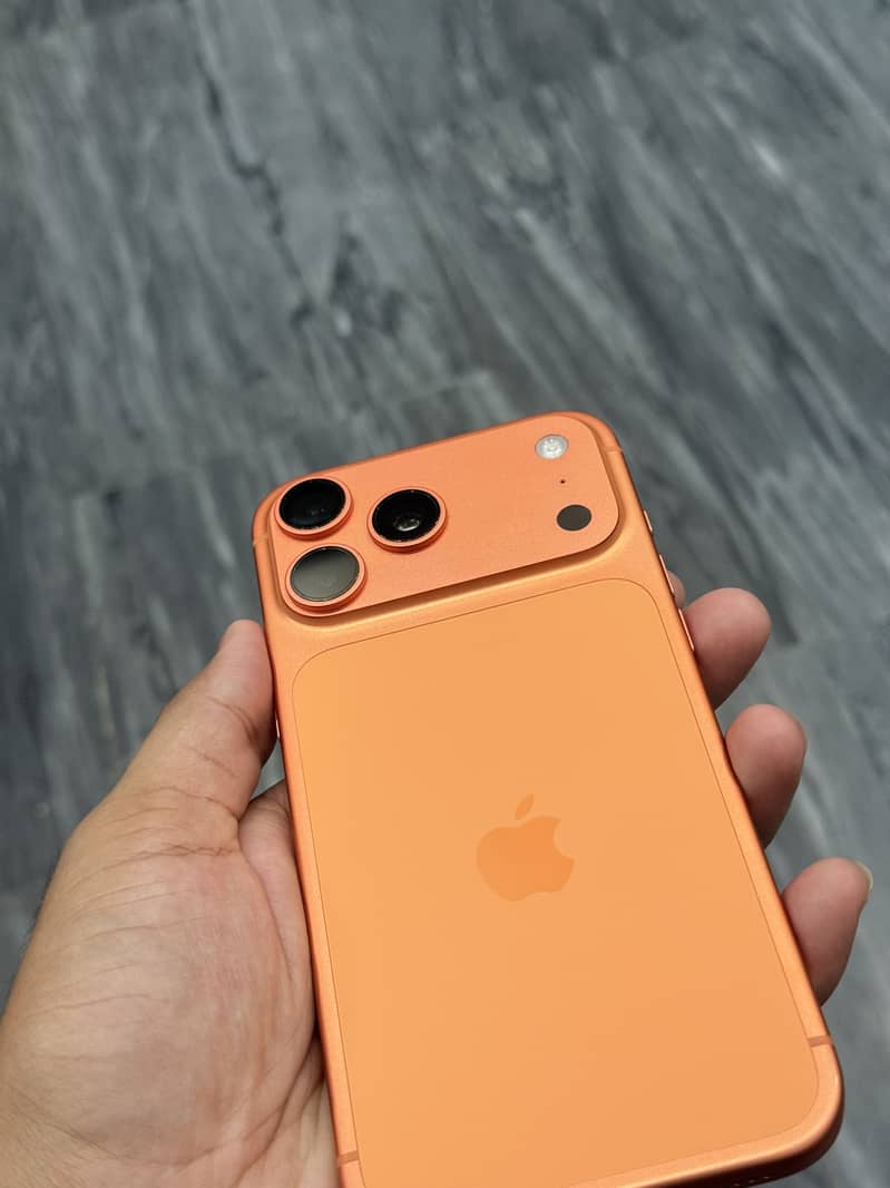 iPhone 17 pro max 0