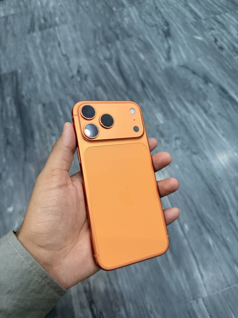 iPhone 17 pro max 2