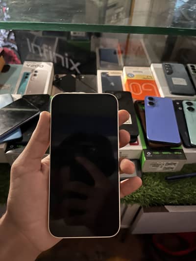 Apple iPhone 13 number 03299622623