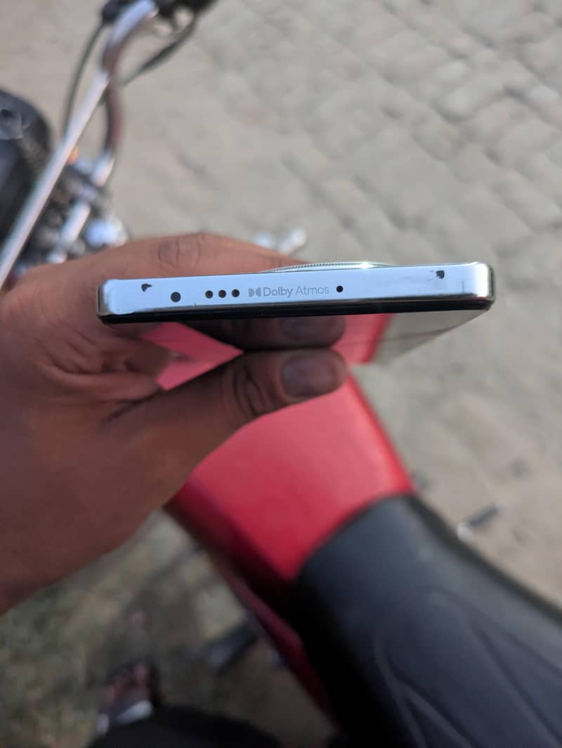 Tecno CAMON 30 2