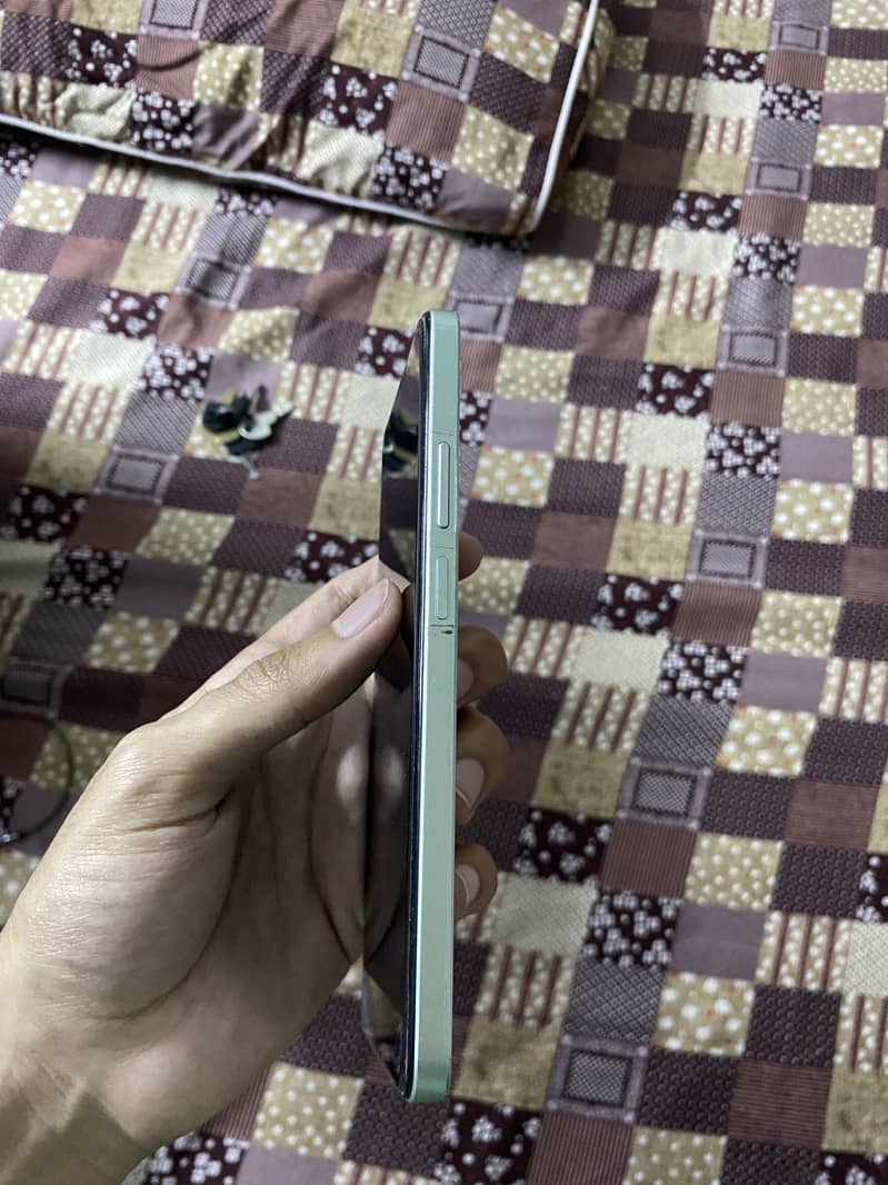 Realme Note 60 2