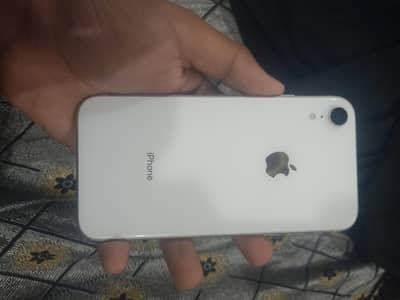 Apple iPhone XR