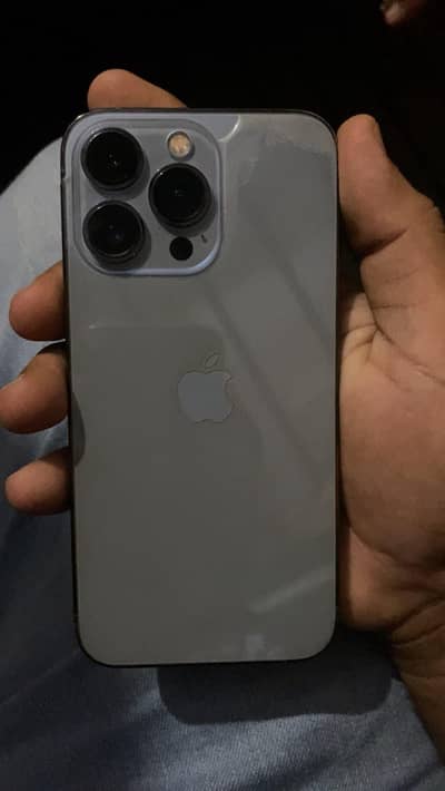 Apple iPhone 13 Pro