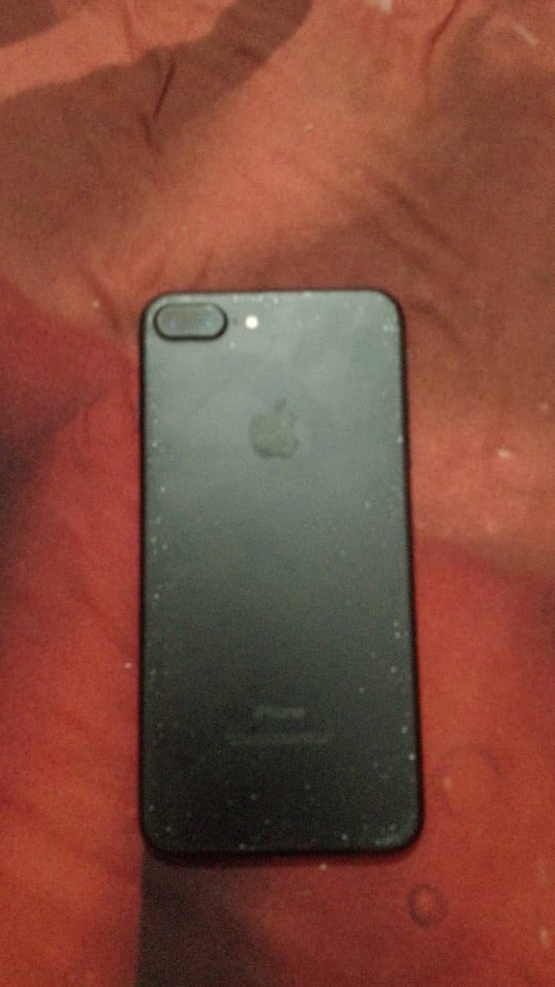 Apple iPhone 7 Plus 4