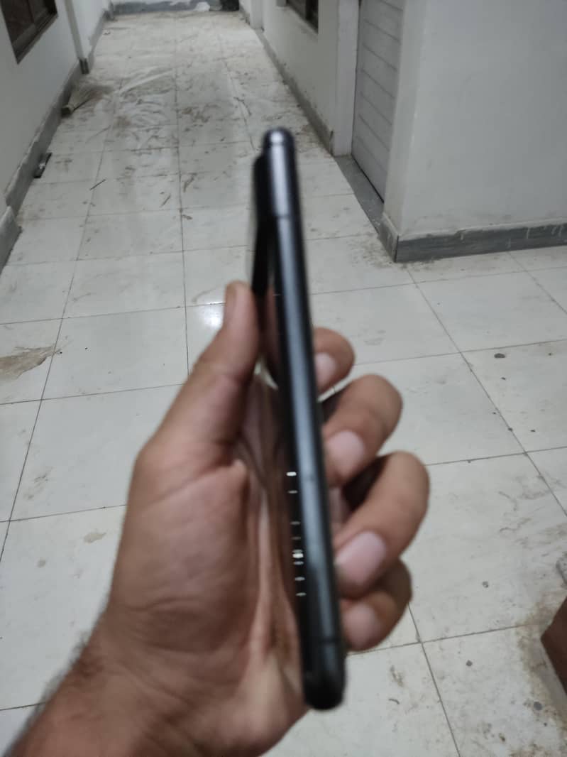 Google Pixel 8 1