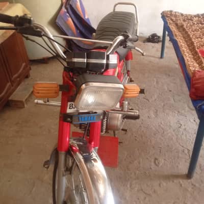 Yamaha YB 100 for Sale