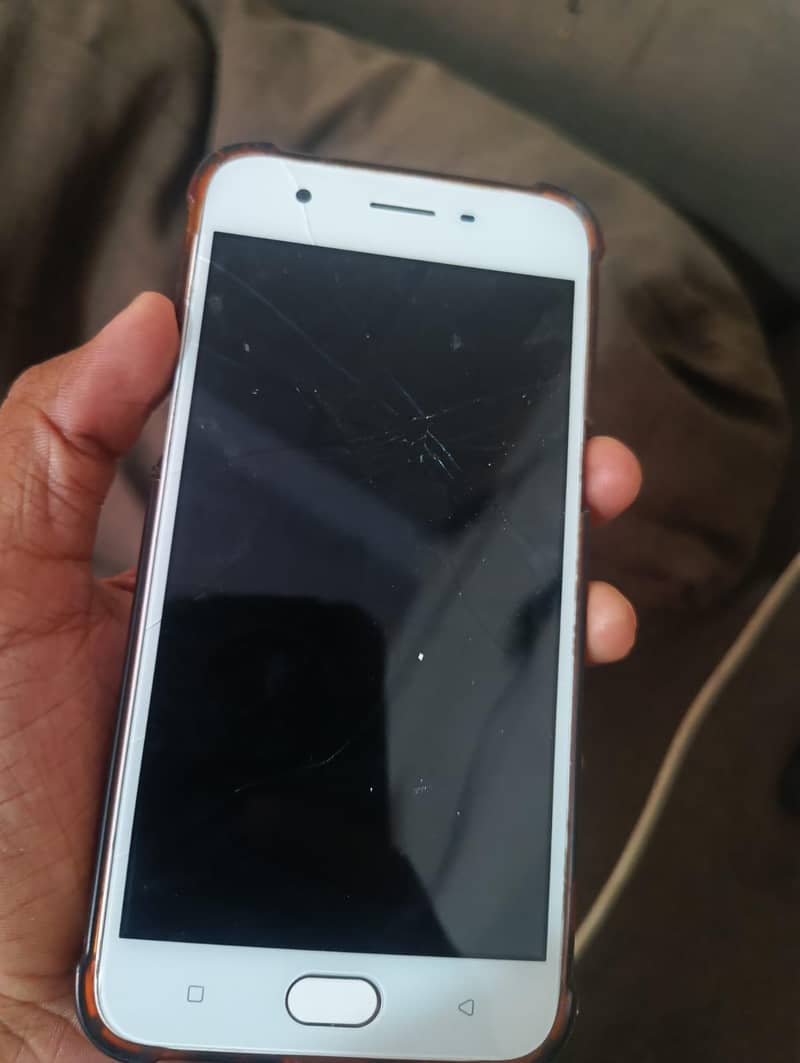 OPPO A57 1