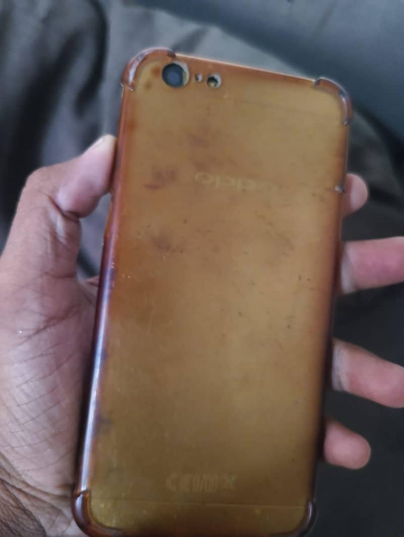 OPPO A57 2