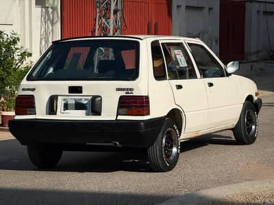 Suzuki Khyber 1992 neat