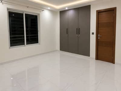 Metro Central Plaza 2 bed Apartment | Clifton Karachi