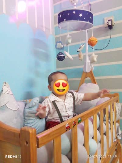 Baby wooden cot 10/10