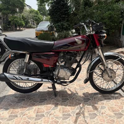 Honda CG 125 Euro 2 2017 Model – Excellent Condition
