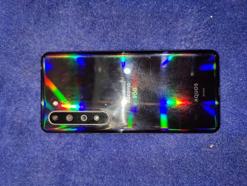 Sharp Aquos R5G 2