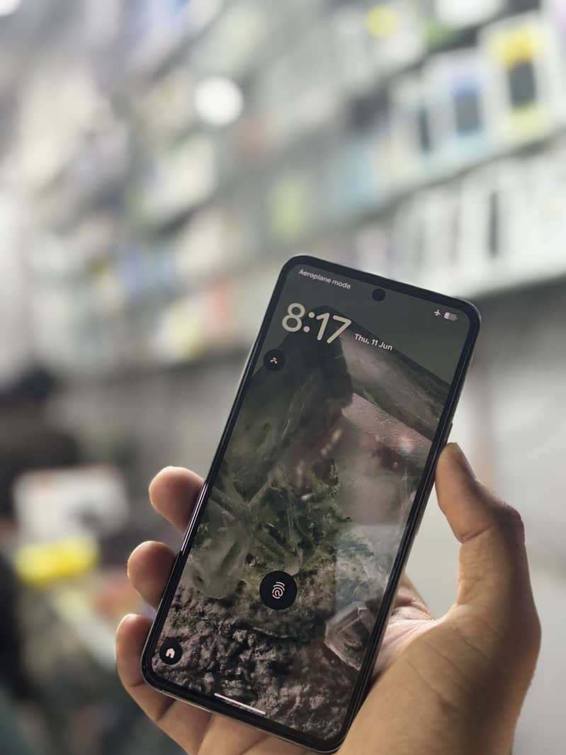 Google Pixel 8 3