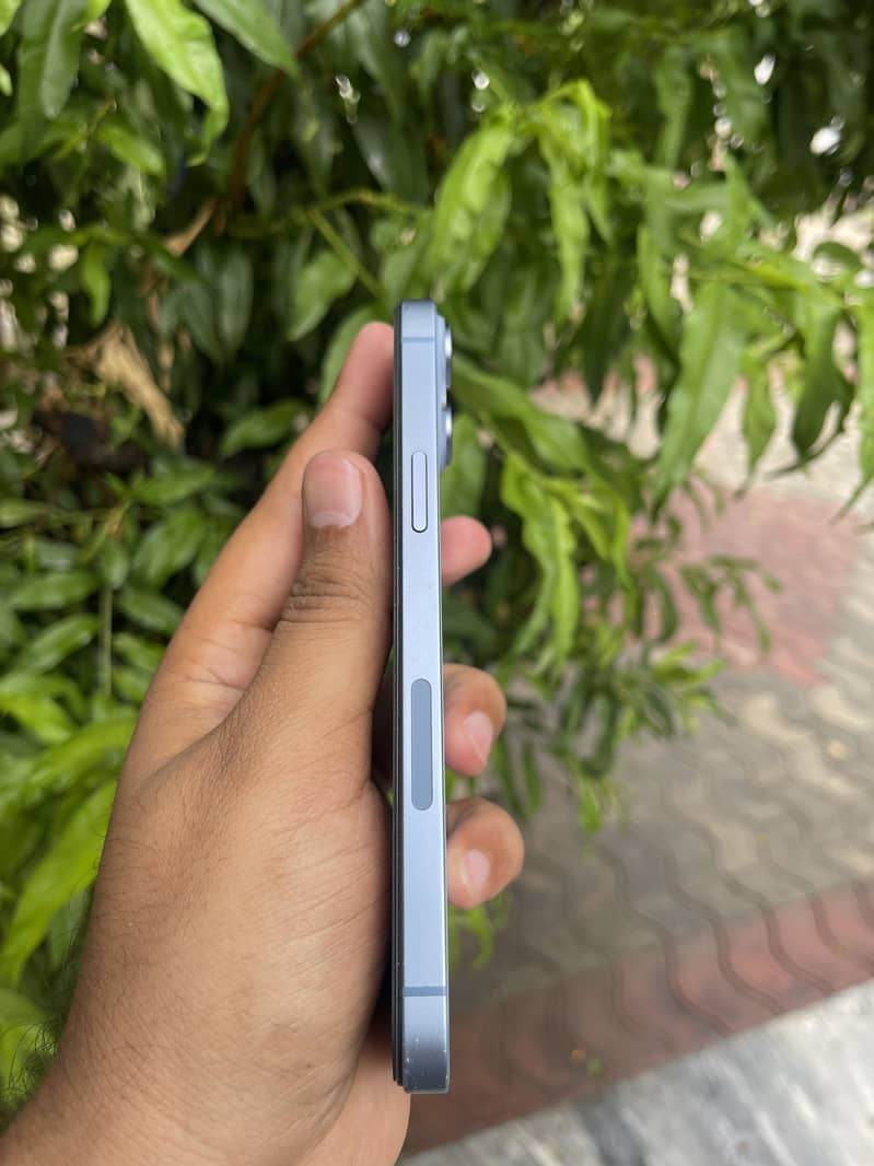 Apple iPhone 14 plus 4