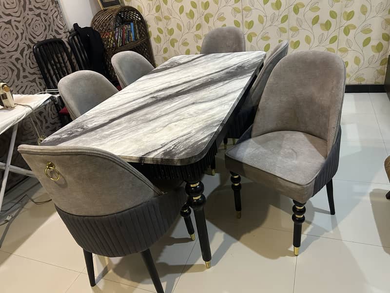 Dining table with chairs 0