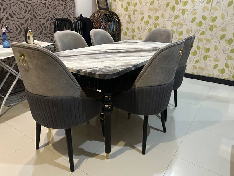Dining table with chairs 3