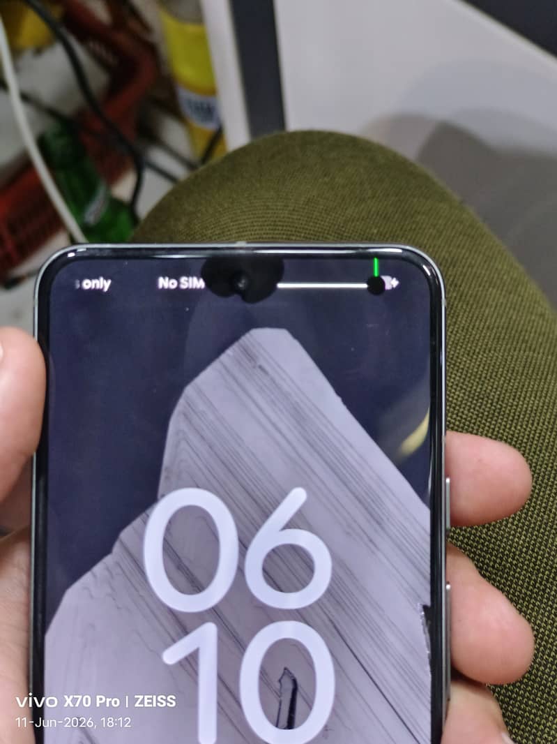 Google Pixel 8 1