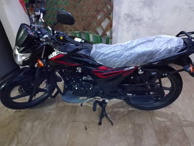 Suzuki GR 150 2025
