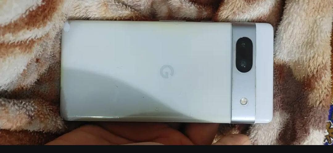 Google Pixel 7a 1