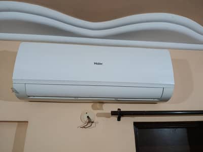 Haier HSU-12CF Type: 1 Ton Split AC (Non-Inverter) Home Used