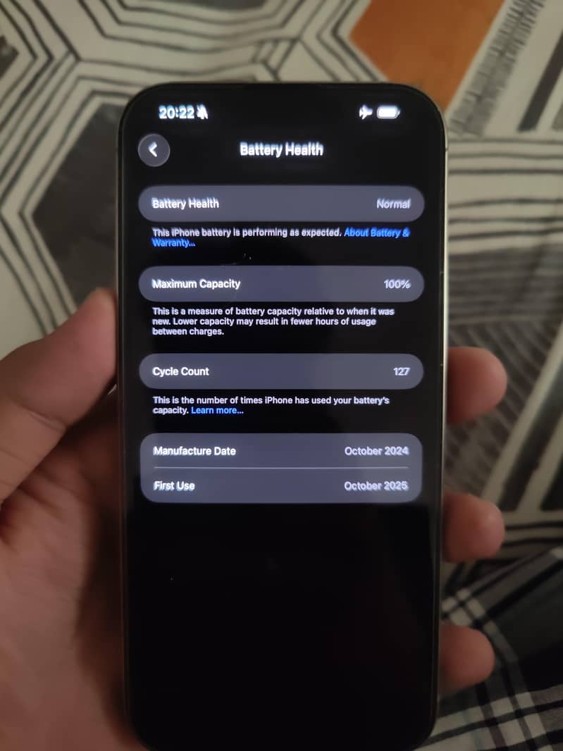 Apple iPhone 16 Pro Max 6