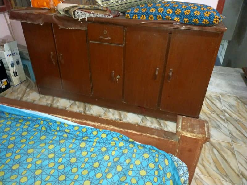 wardrobes 0