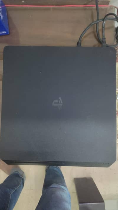 Ps4 slim